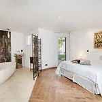 Villa Celalie *